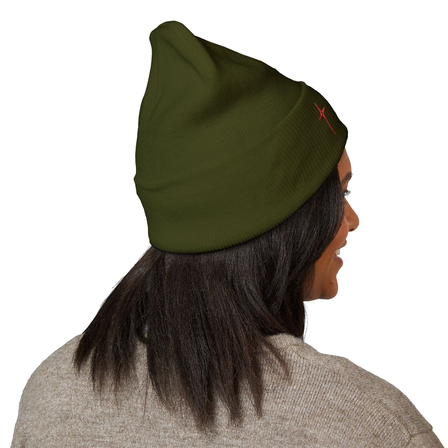 Embroidered Red Star Cuffed Beanie