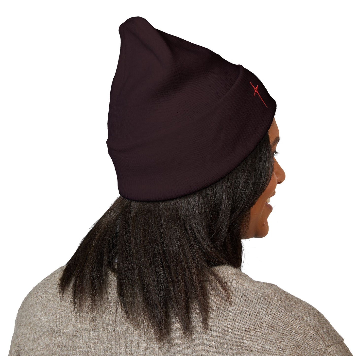 Embroidered Red Star Cuffed Beanie