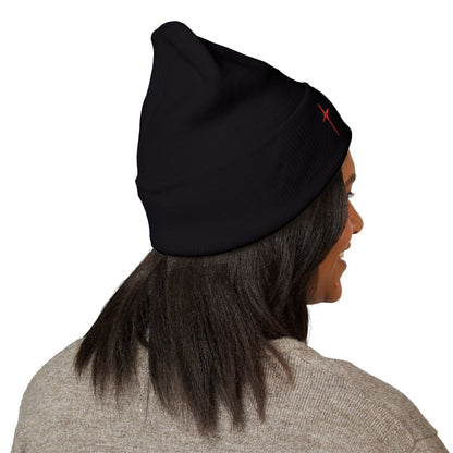Embroidered Red Star Cuffed Beanie