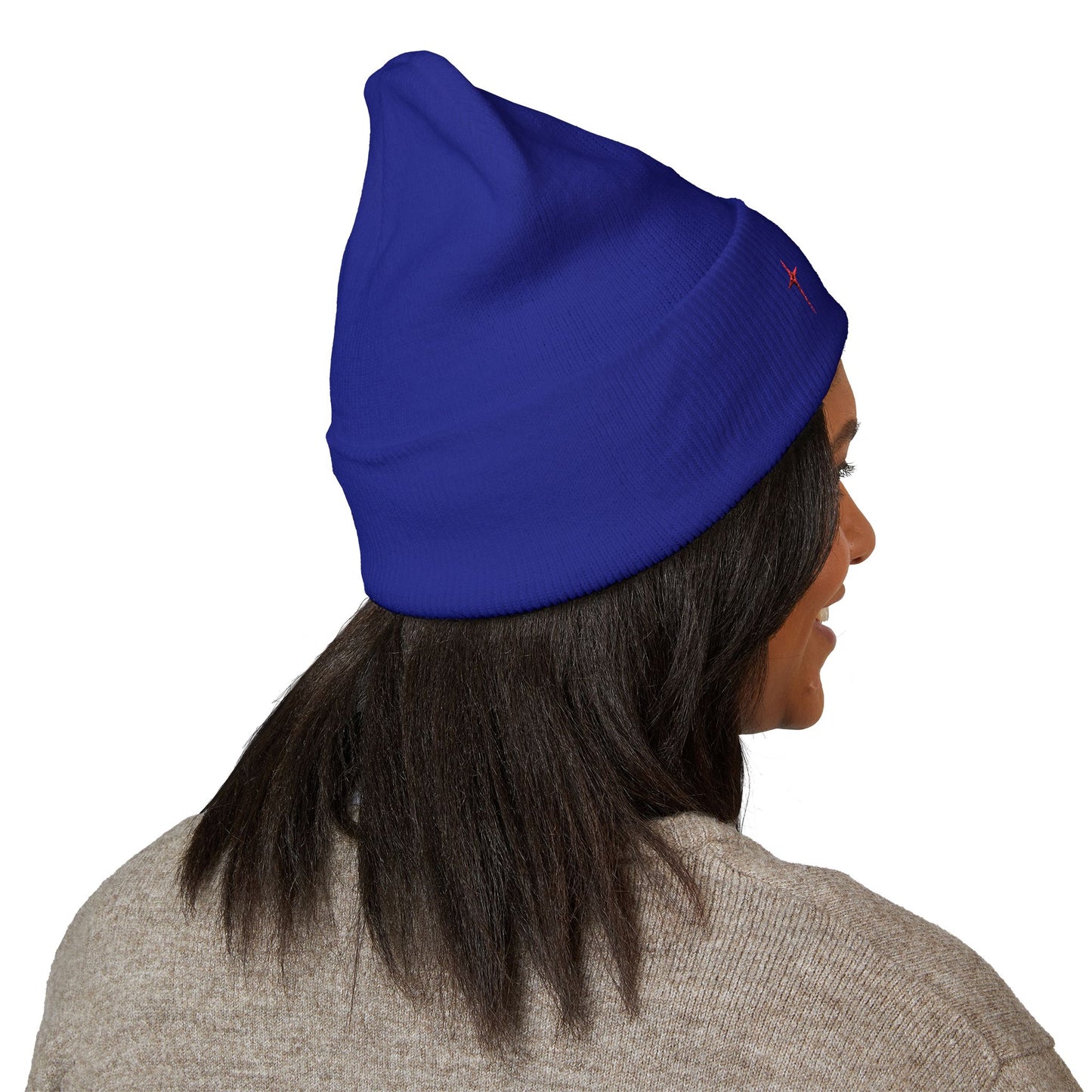 Embroidered Minimal Star Cuffed Beanie — Classic Knit Winter Hat