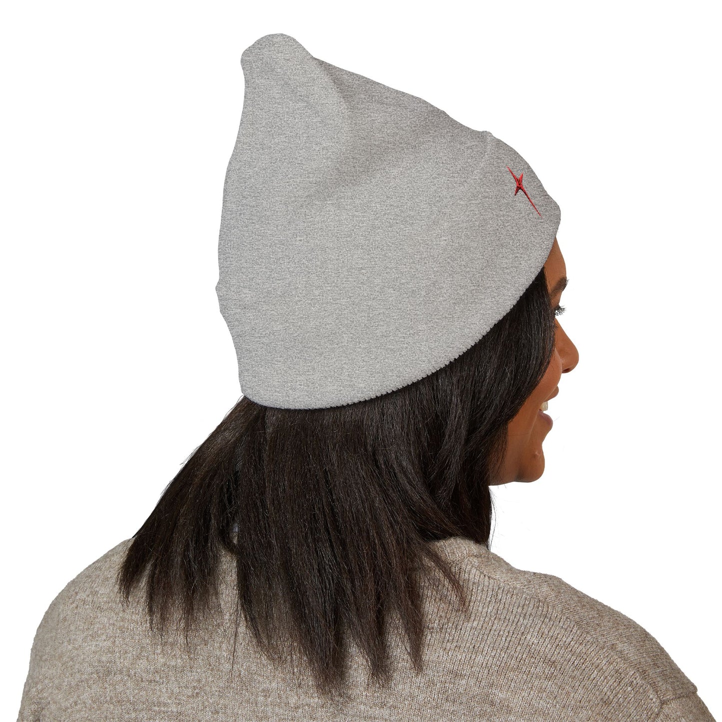 Embroidered Red Star Cuffed Beanie