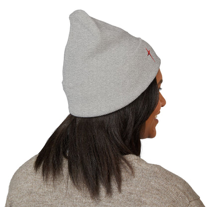 Embroidered Red Star Cuffed Beanie
